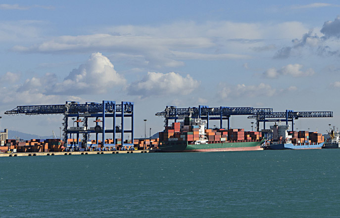 Importing Tangible Goods into Canada